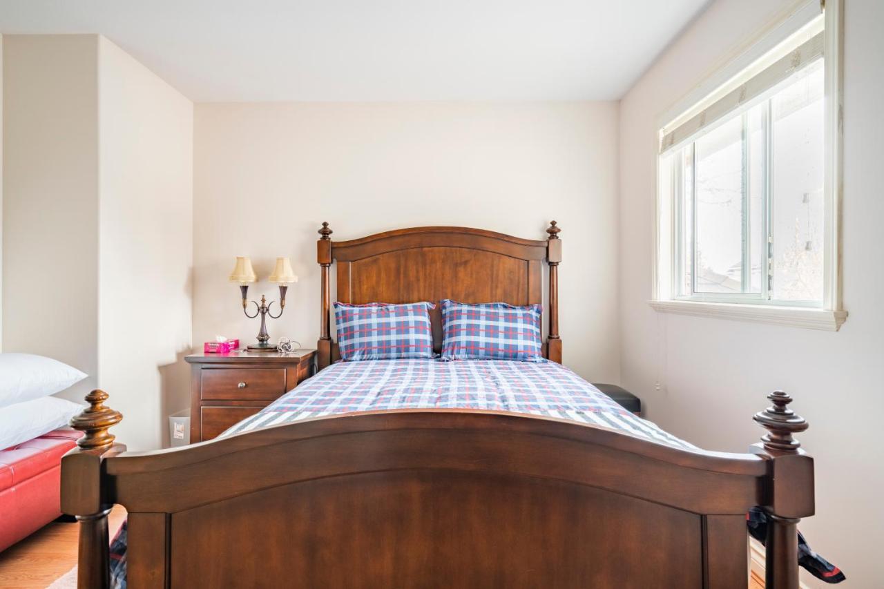 Fraser River Richmond Bed And Breakfast Екстериор снимка